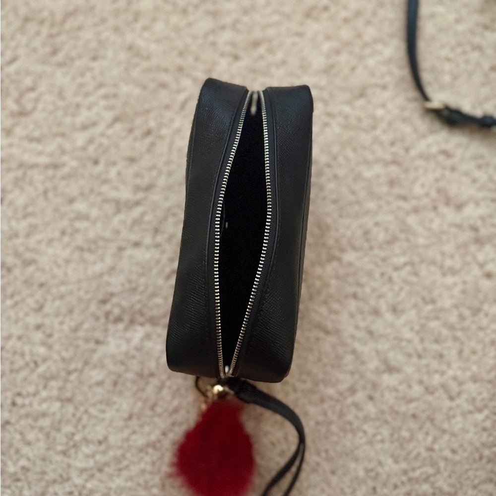 Elegant Black Crossbody Bag